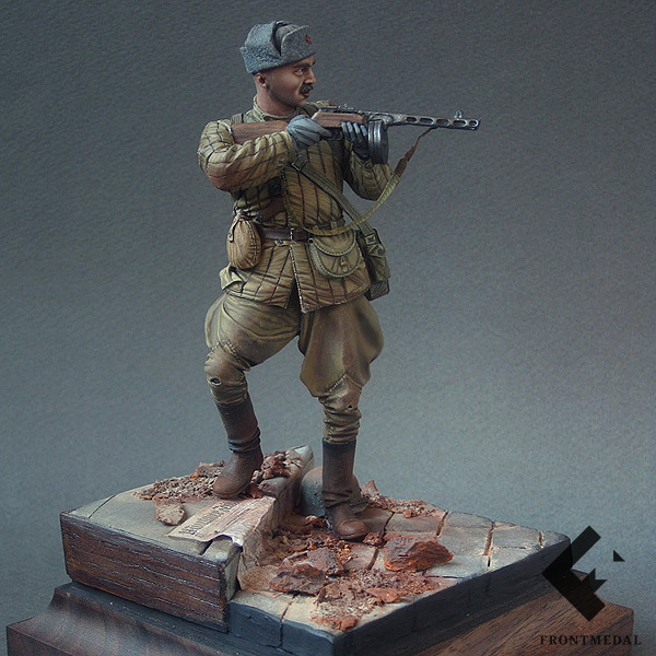Советский автоматчик (Берлин, 1945)