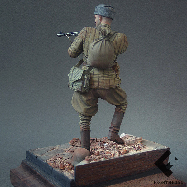 Советский автоматчик (Берлин, 1945)