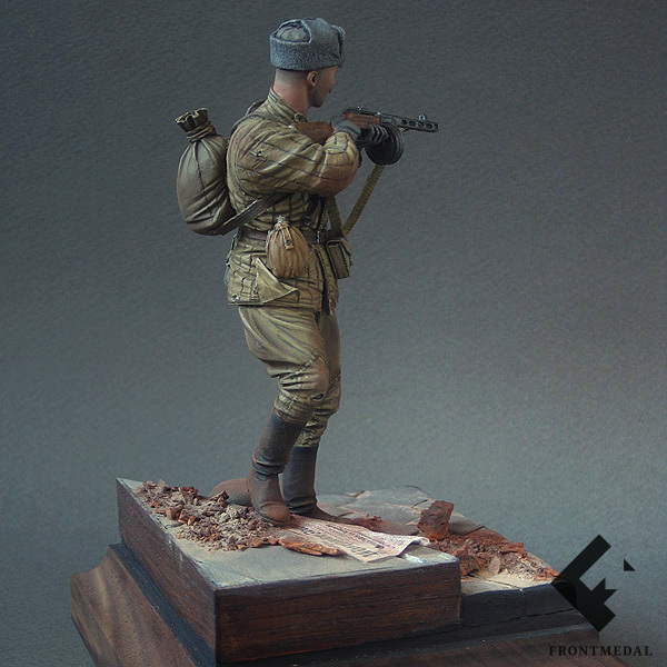 Советский автоматчик (Берлин, 1945)