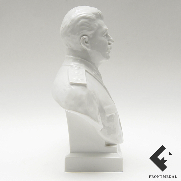 Настольный бюст В.И. Сталина (ЛФЗ, 1940-50-е гг.)
