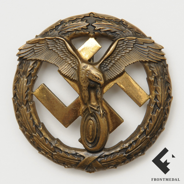 Немецкий знак моторного спорта
