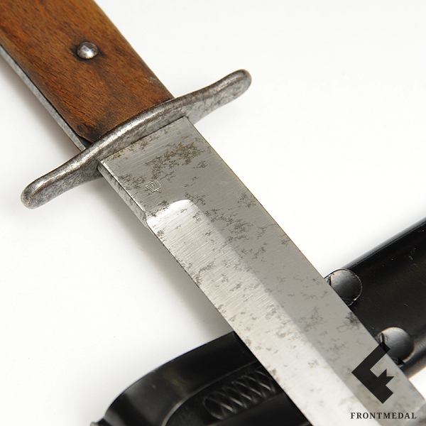    (Nahrkampfmesser)    