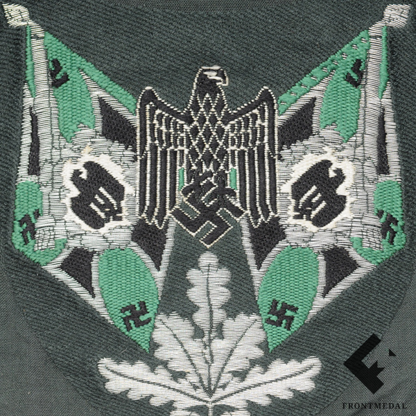 Знак-нашивка "Знаменосец горнострелковых частей"