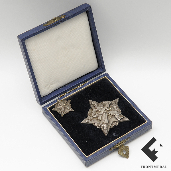 Знак "Чехословацкий Партизан" в футляре с миниатюрой