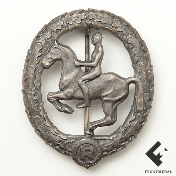 Знак "ОТЛИЧНИКУ ЗДРАВООХРАНЕНИЯ" СССР