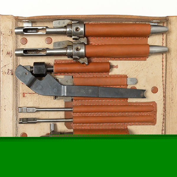 ����� � �������� MG15 ��� ���������� � ������ ��������