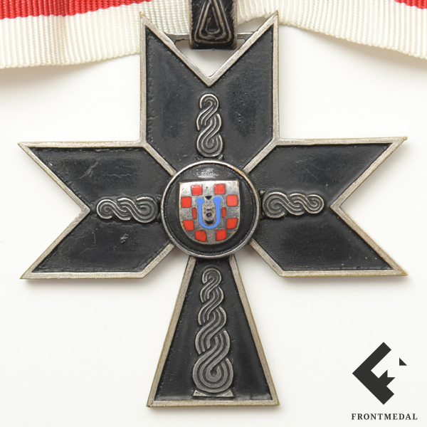      (, 1941 .)