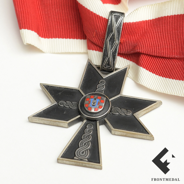      (, 1941 .)