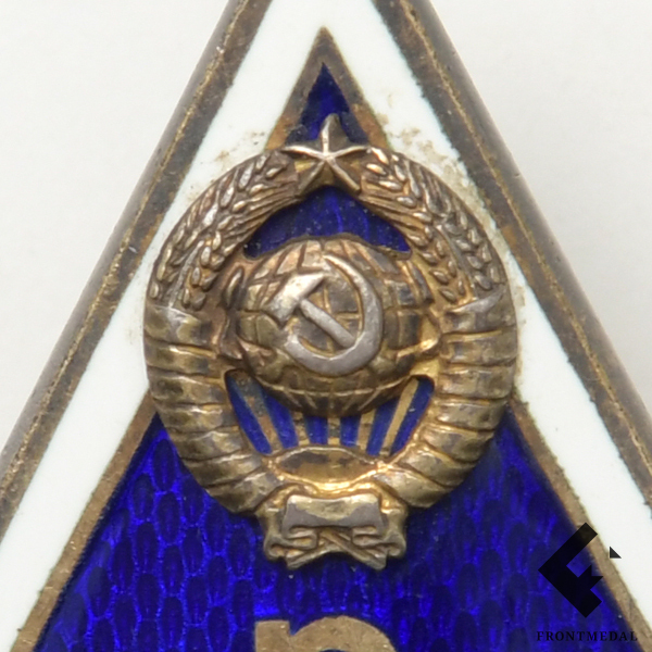  "" (  )