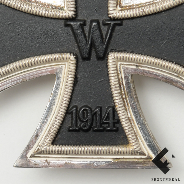 Железный крест 1 класса обр. 1914 года (клейма " 4 " и " L/16 ")