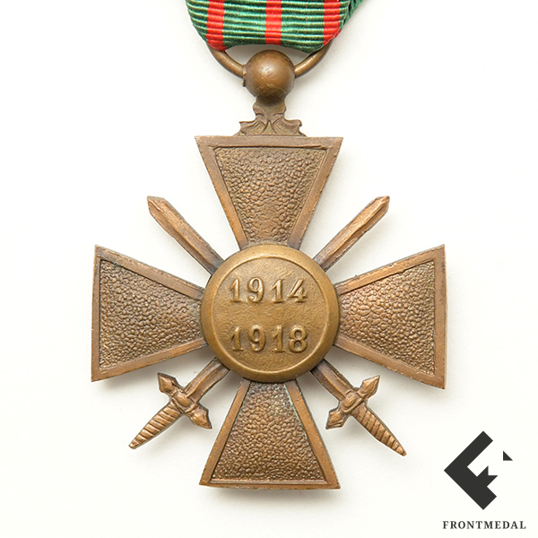 ������� ����� 1914�1918 (Croix de guerre 1914�1918) � �����������