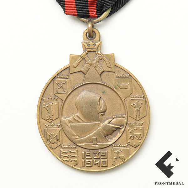   "   1939-1940"  