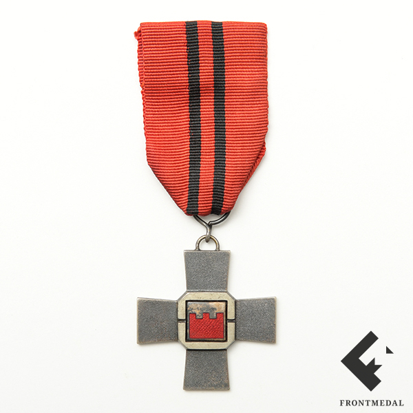   10-  (10. Divisioonan Muistoristi)
