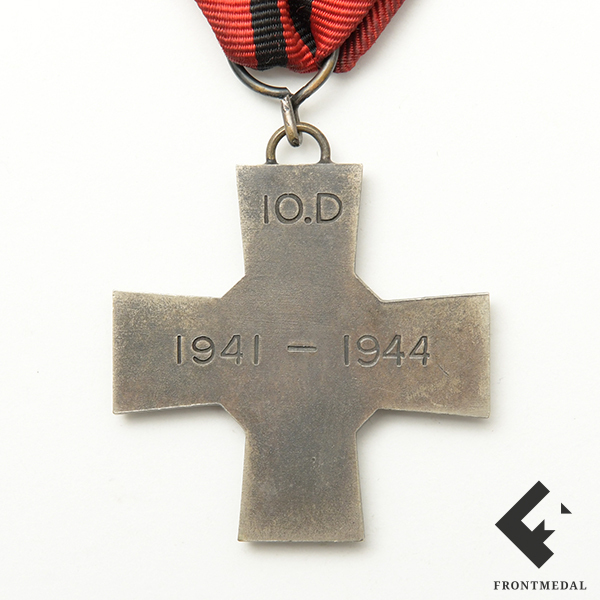   10-  (10. Divisioonan Muistoristi)