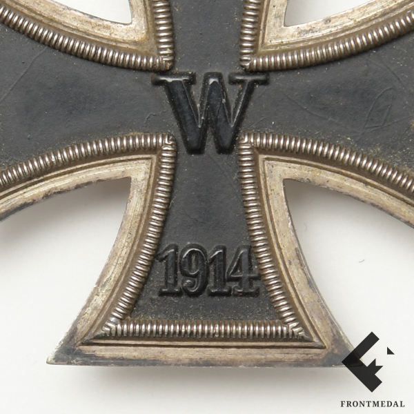   1-   1914  (Steinhauer & Luck)