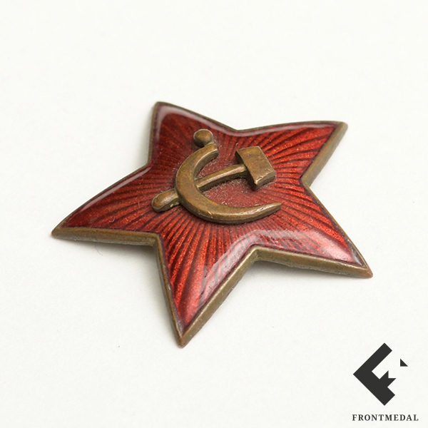 Трофейная кокарда "Красная звезда" обр. 1936 г. для начсостава РККА