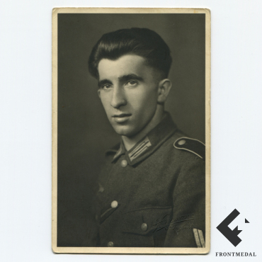 Рядовой пехоты с лентой от медали "За зимнюю кампанию на Востоке"