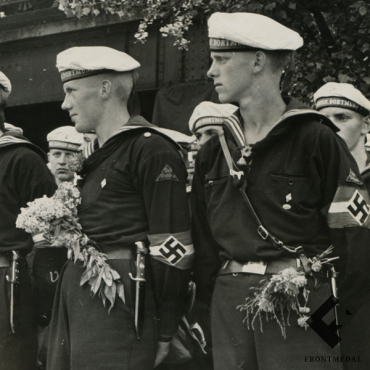 Фотография для прессы - прибытие морского отделения HJ в Вену