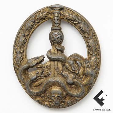 Знак За борьбу с партизанами в золоте