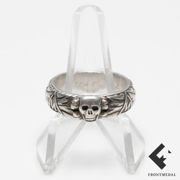    " " (SS-Totenkopfring)   21.6.43 .