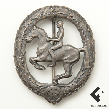 Знак Общества верховой езды 2-й степени