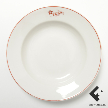 Глубокая тарелка фабрики "Красный фарфорист" из сервиза РККА