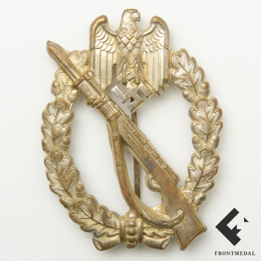 Пехотный штурмовой знак в серебре с прорезной свастикой