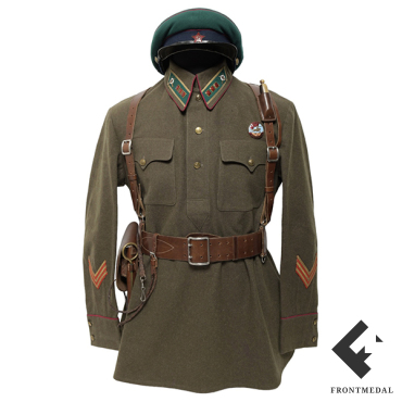 Комплект старшего лейтенаната пограничных войск НКВД обр. 1935 г.