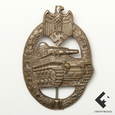 Знак танковая атакаKarl Wurster картинка