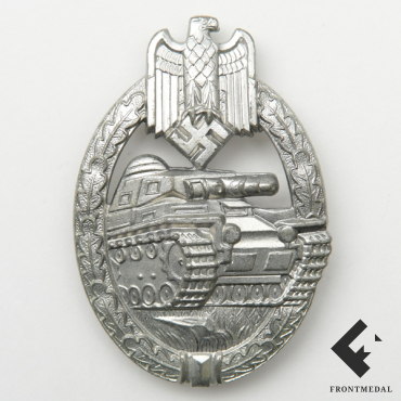 Знак За три дня танковых боев в серебре