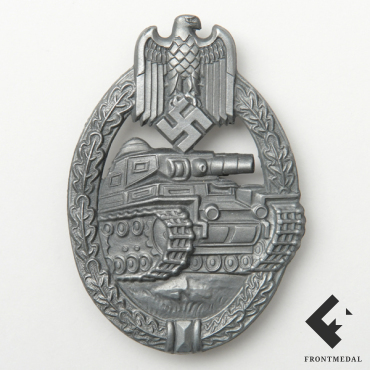 Знак За танковую атаку в серебре (клеймо uu)