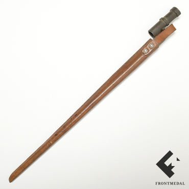Ножны штыковые и штык к винтовке системы Мосина